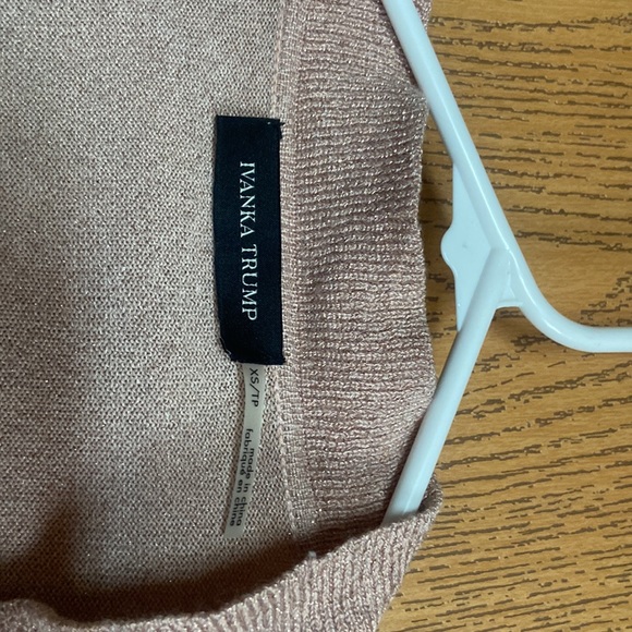 XS Ivanka Trump Dress Shrug - Picture 2 of 3